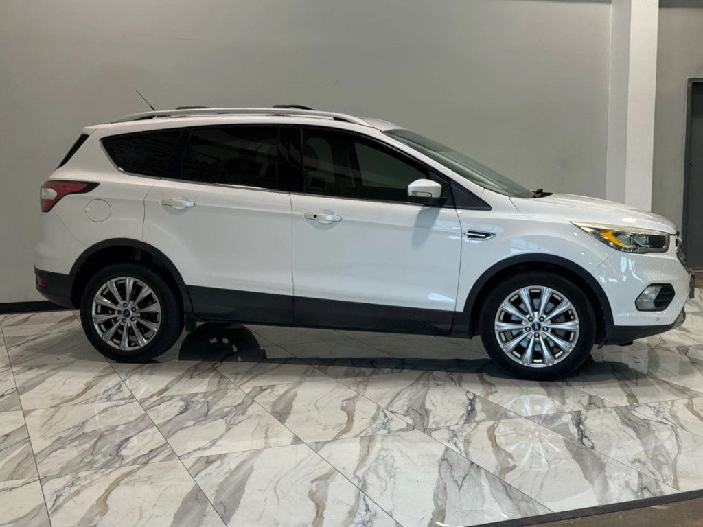 2017 Ford Escape Image 5