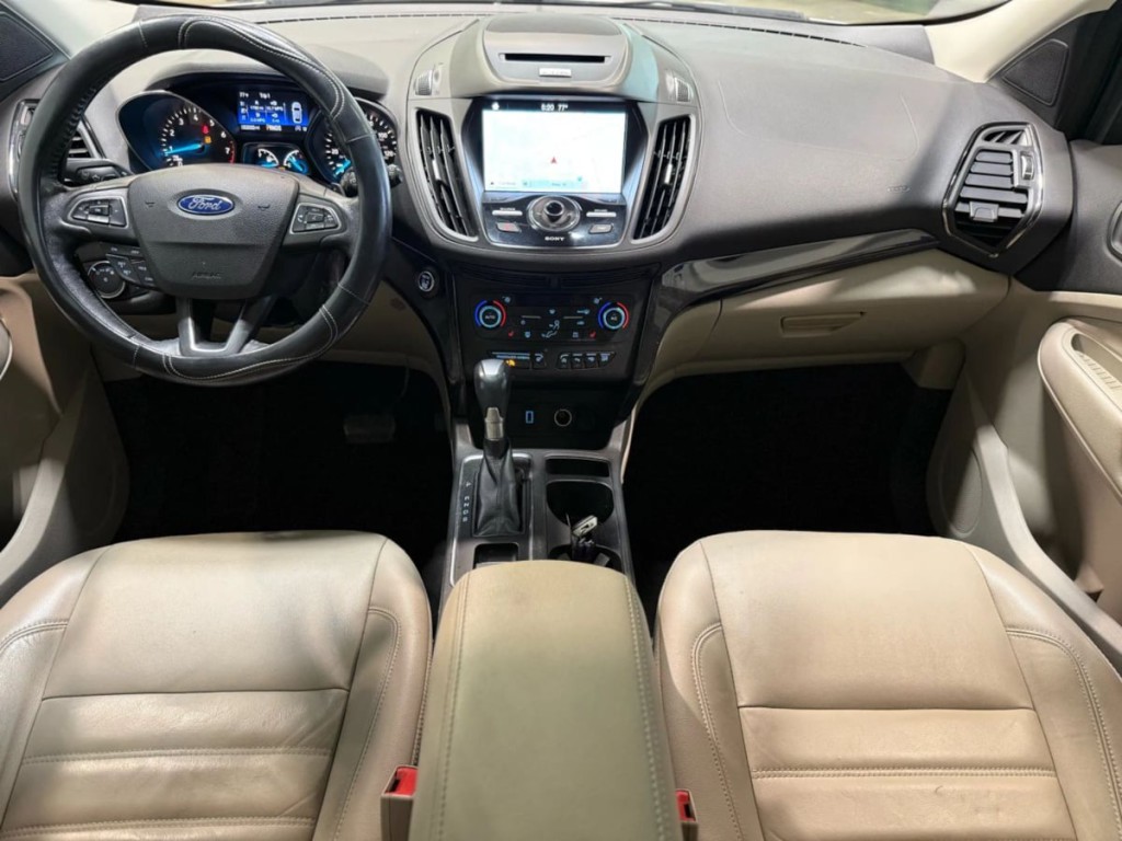 2017 Ford Escape Image 16