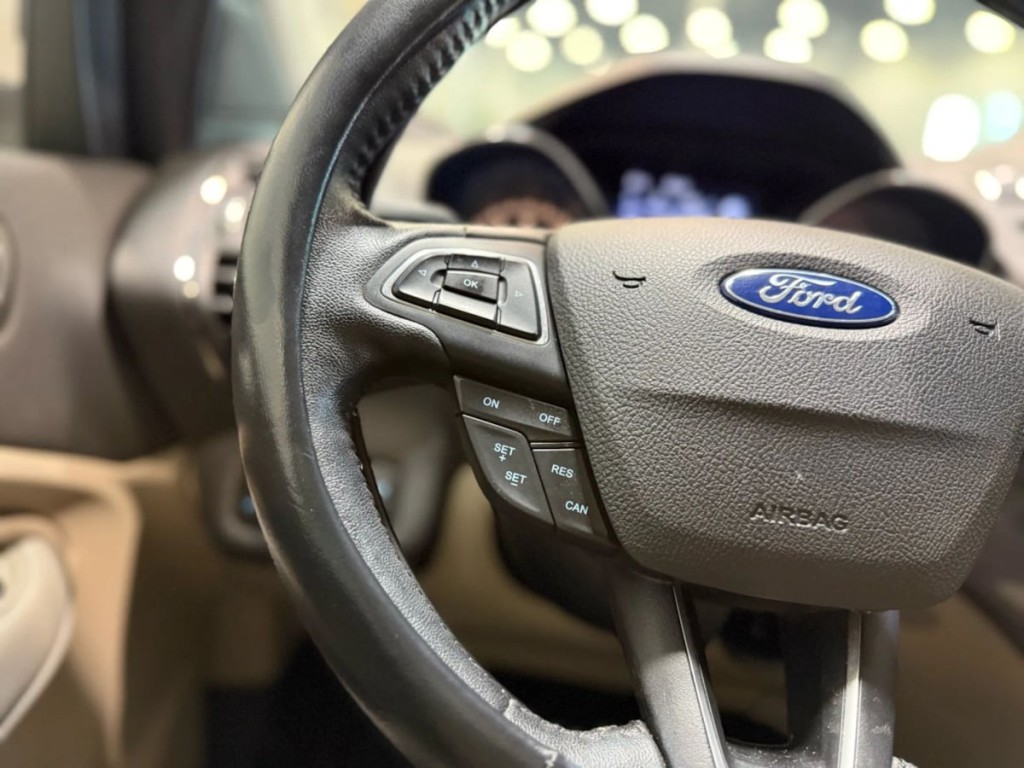2017 Ford Escape Image 21