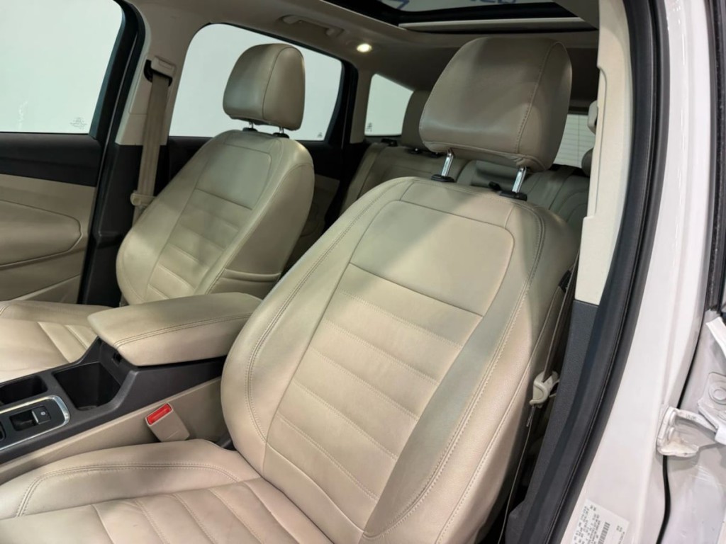 2017 Ford Escape Image 27