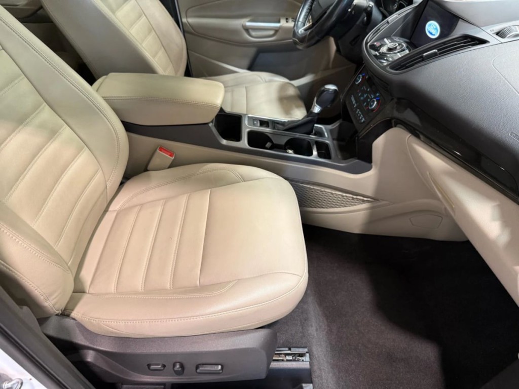 2017 Ford Escape Image 31