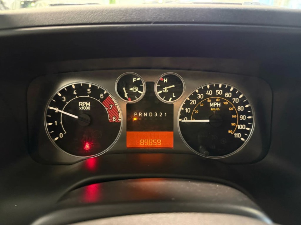 2008 HUMMER H3 Image 19