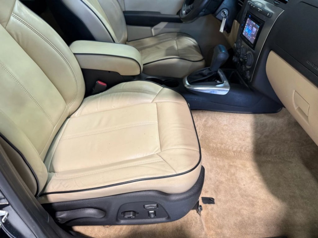2008 HUMMER H3 Image 26