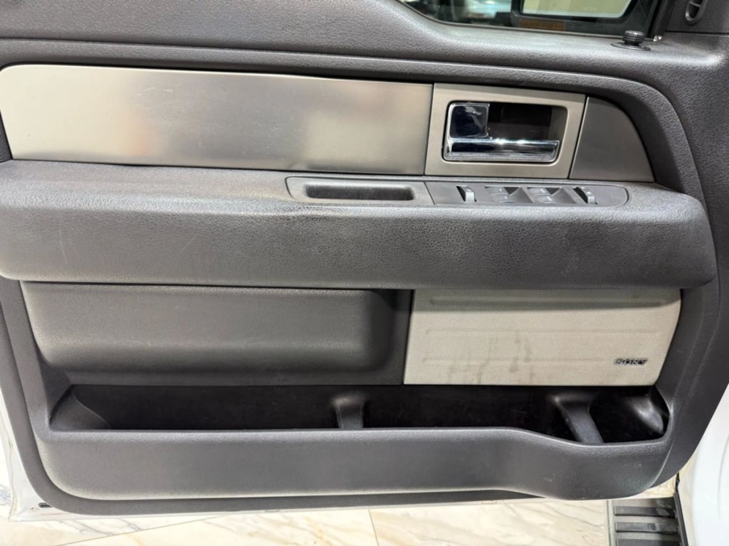 2013 Ford F-150 Image 12