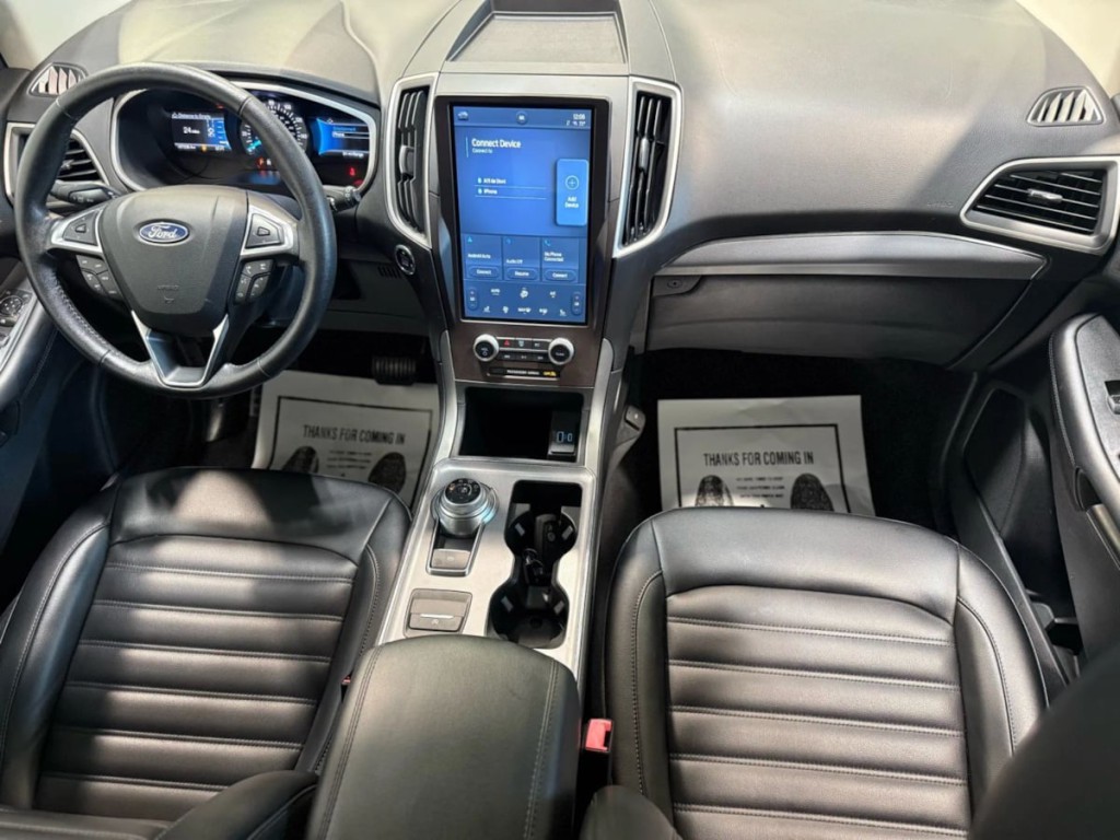 2021 Ford Edge Image 15