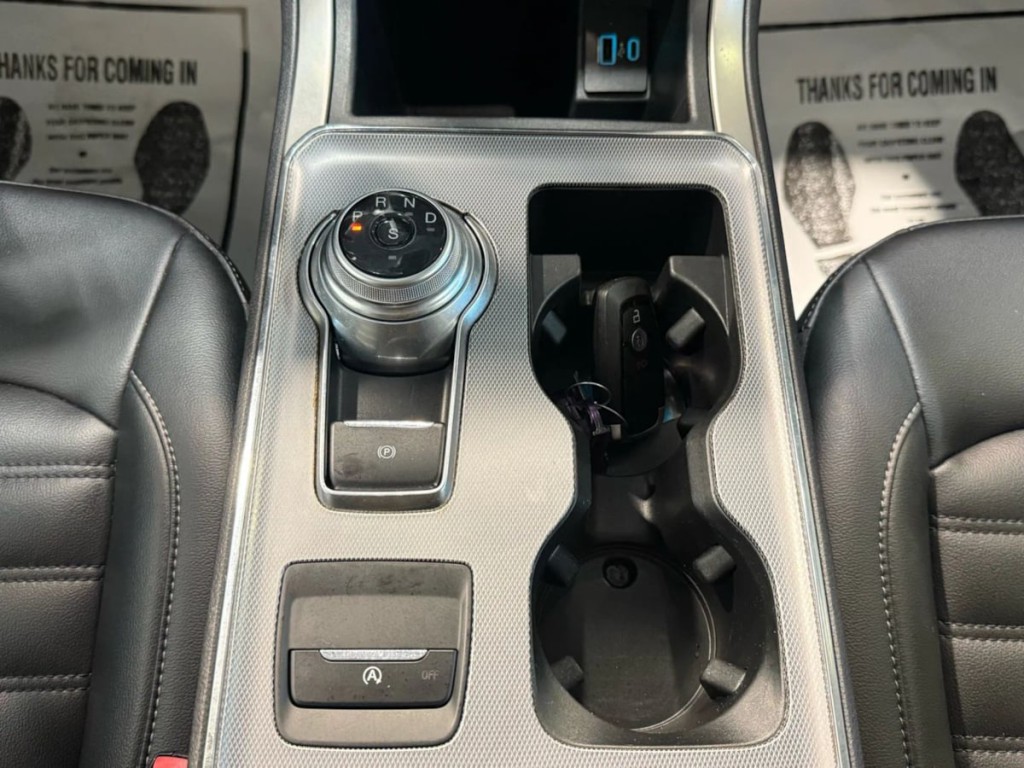 2021 Ford Edge Image 17