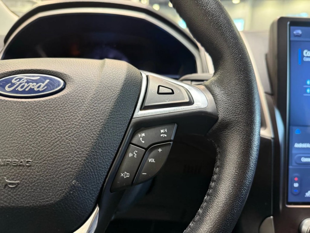 2021 Ford Edge Image 20