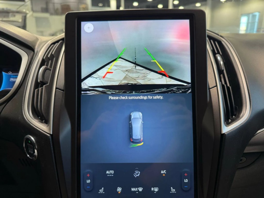 2021 Ford Edge Image 23