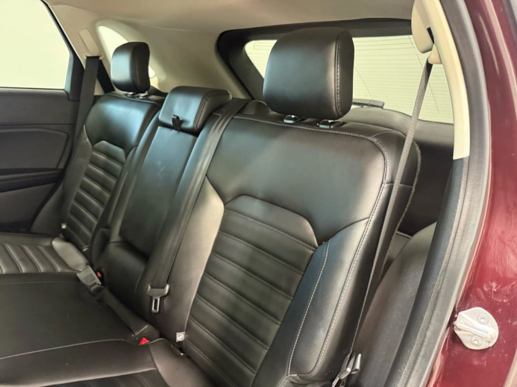 2021 Ford Edge Image 27