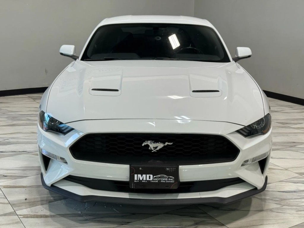 2020 Ford Mustang Image 3