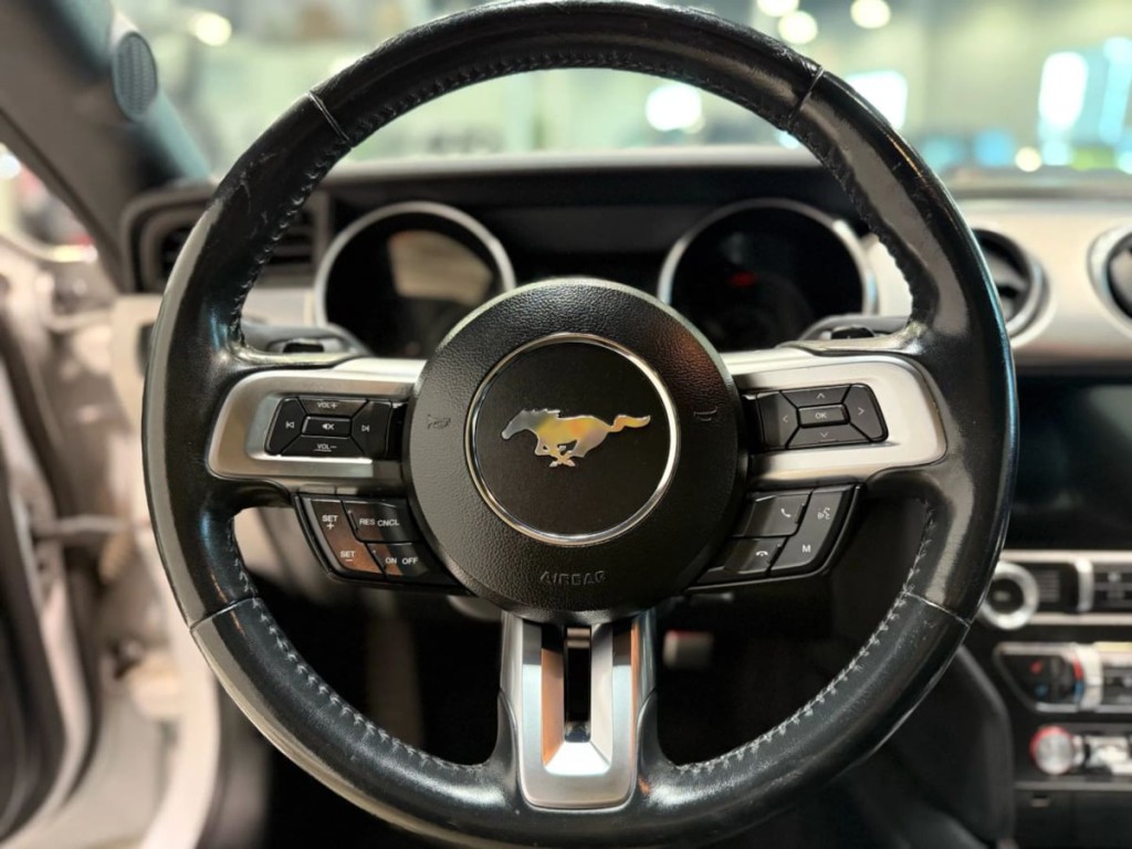 2020 Ford Mustang Image 16