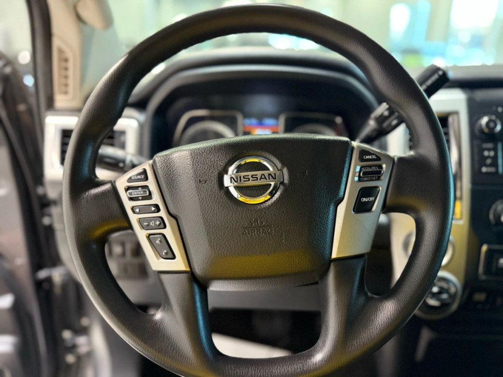 2019 Nissan Titan Image 11