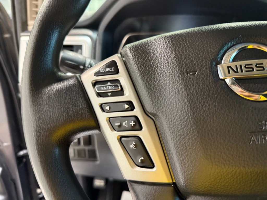 2019 Nissan Titan Image 12
