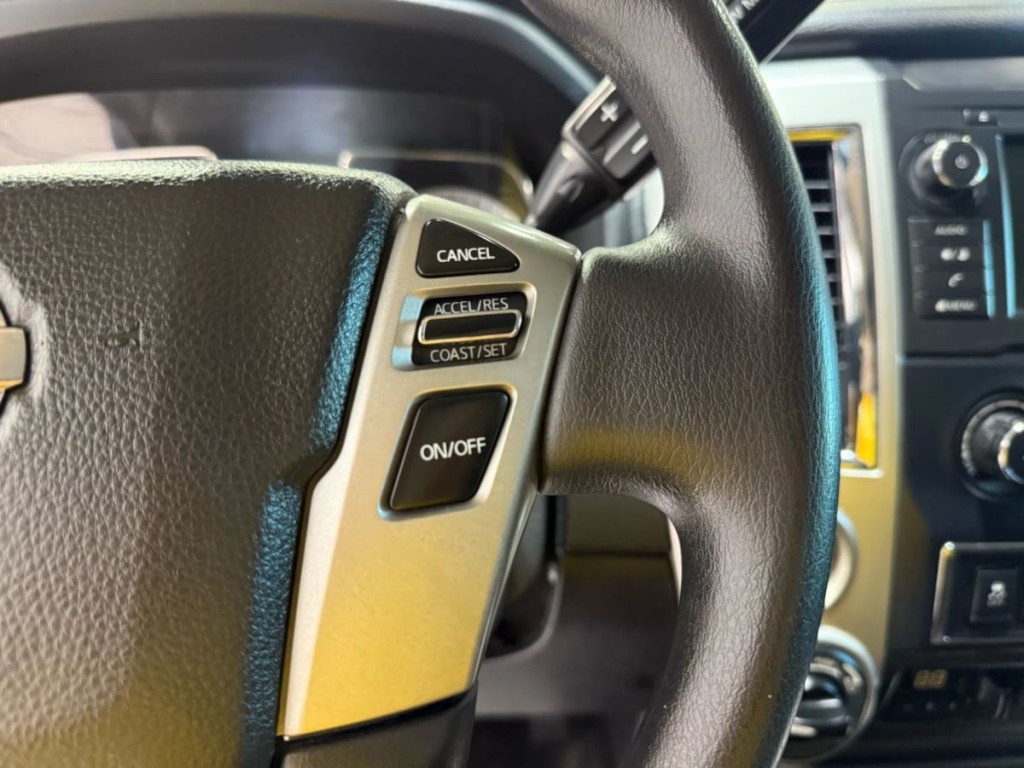 2019 Nissan Titan Image 13