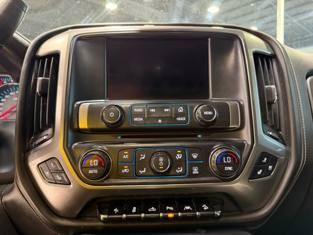 2018 Chevrolet Silverado 1500 Image 18