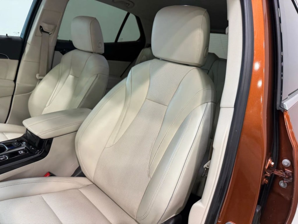 2022 Buick Envision Image 24