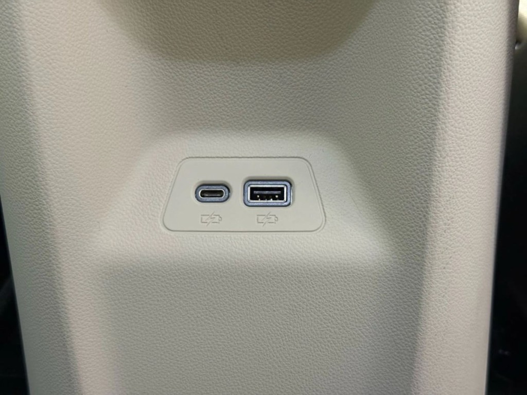 2022 Buick Envision Image 32