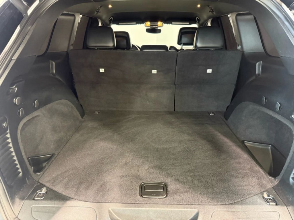 2018 Jeep Grand Cherokee Image 32