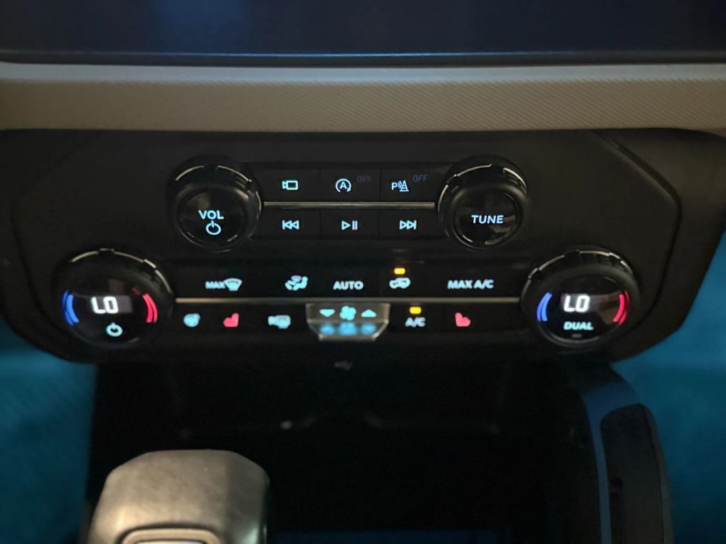 2023 Ford Bronco Image 17