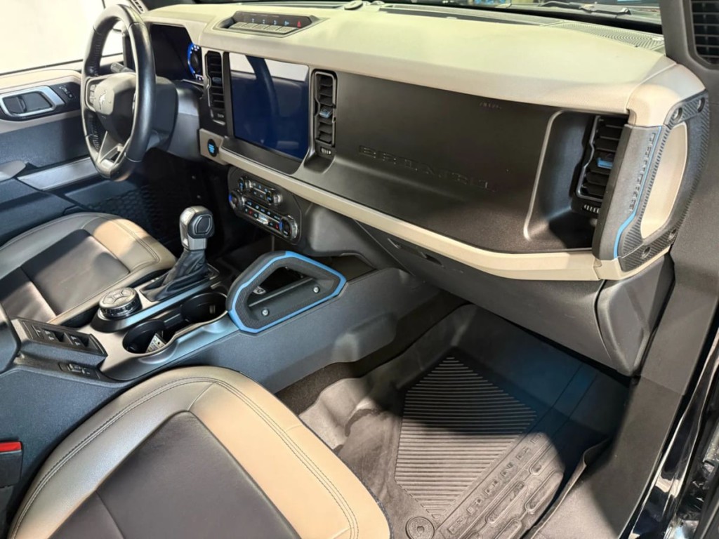 2023 Ford Bronco Image 30