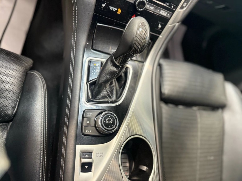 2017 INFINITI Q50 Image 18