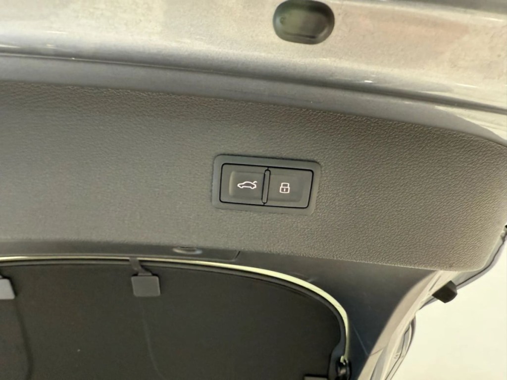 2016 Audi A7 Image 35