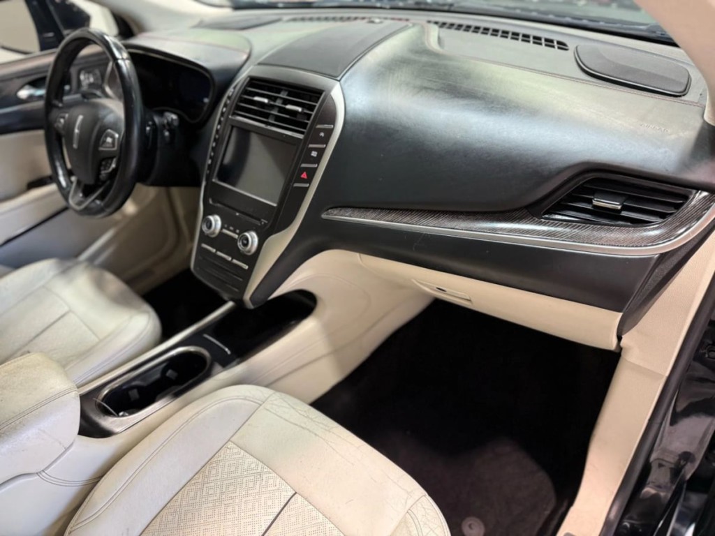 2019 Lincoln MKC Image 27