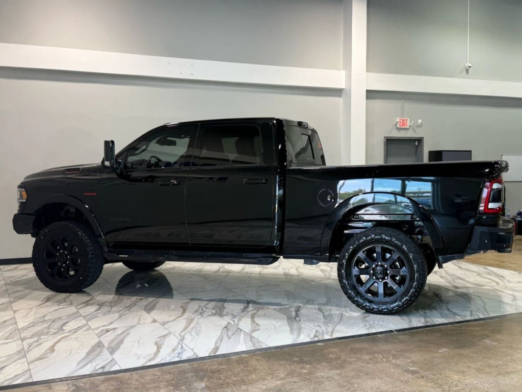 2022 RAM 2500 Image 8