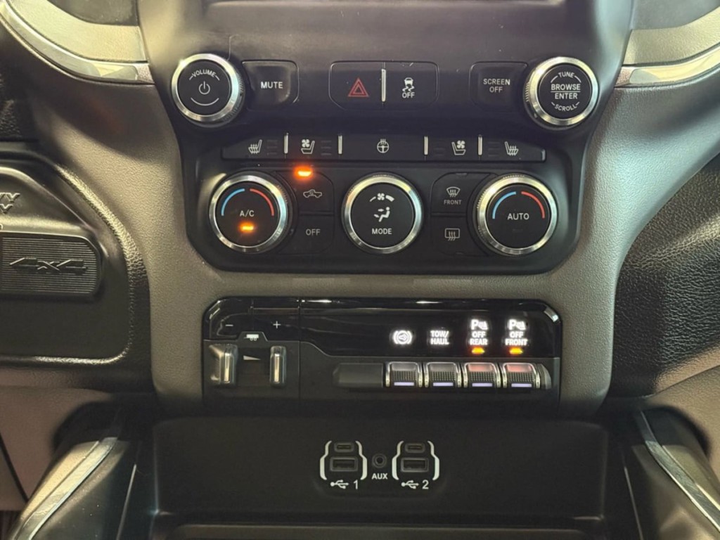 2022 RAM 2500 Image 16