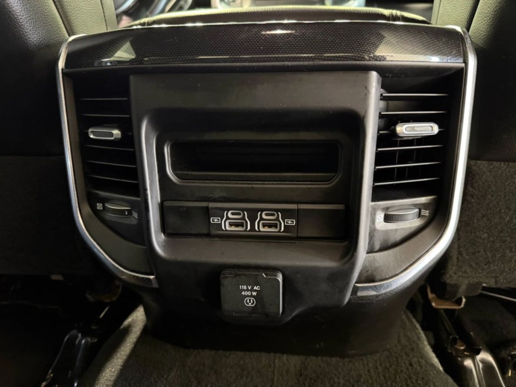 2022 RAM 2500 Image 36
