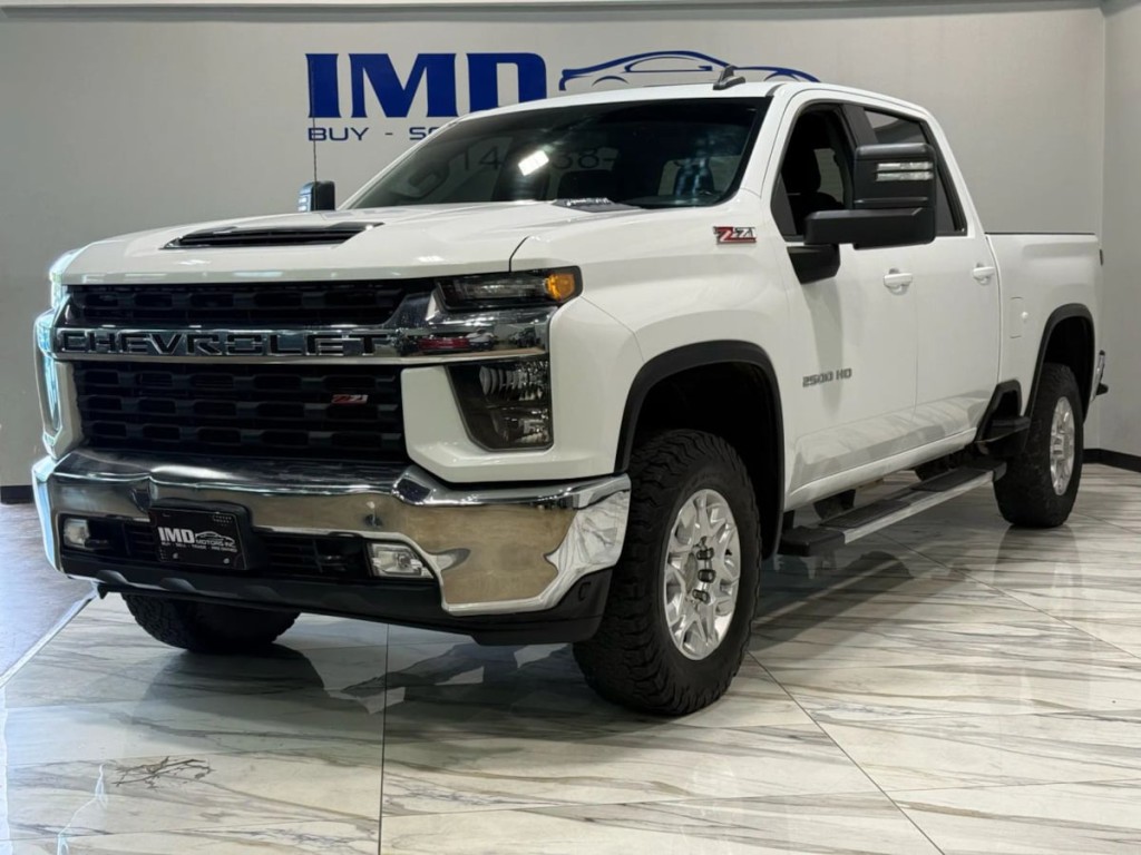 2023 Chevrolet Silverado 1500 Image 3