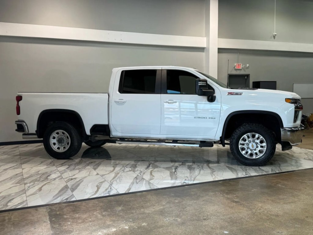 2023 Chevrolet Silverado 1500 Image 10