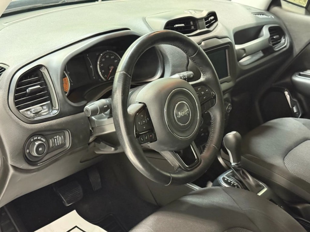 2020 Jeep Renegade Image 13