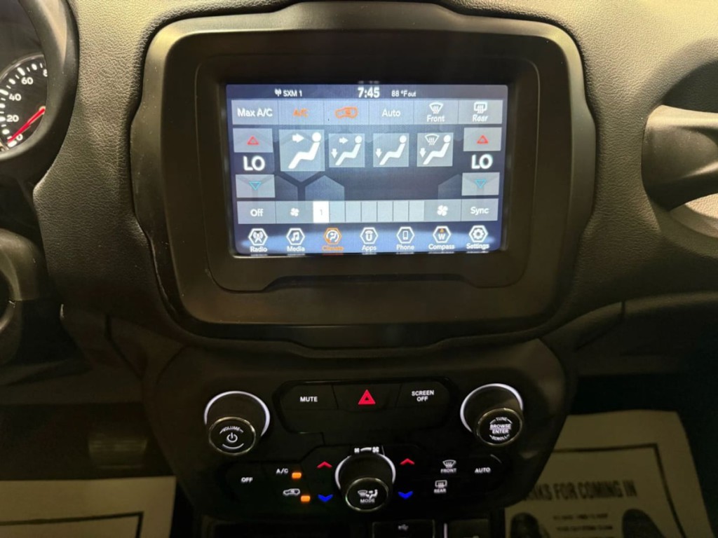 2020 Jeep Renegade Image 19