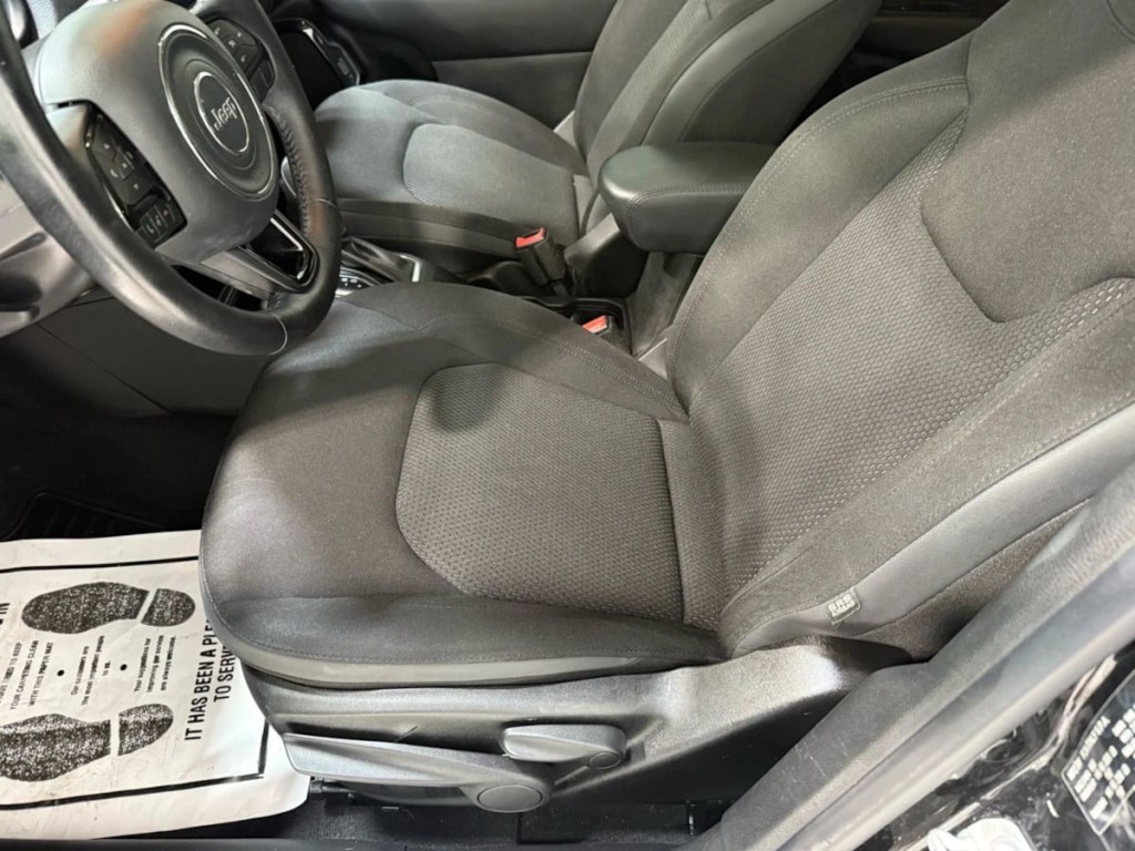 2020 Jeep Renegade Image 22
