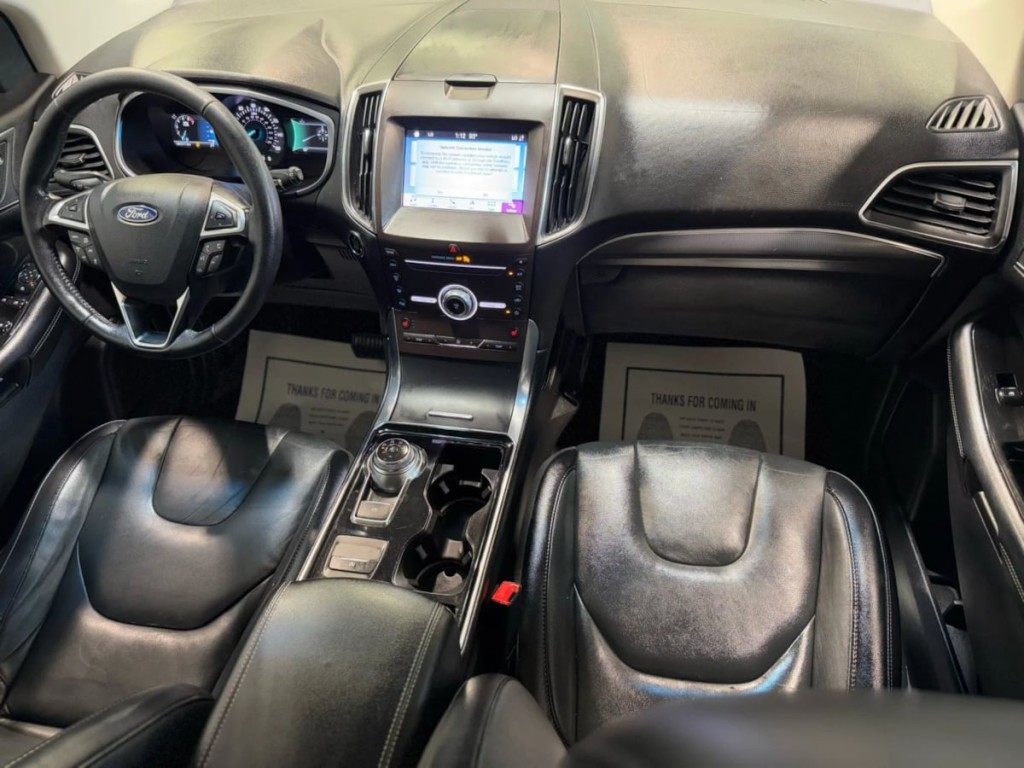 2019 Ford Edge Image 13