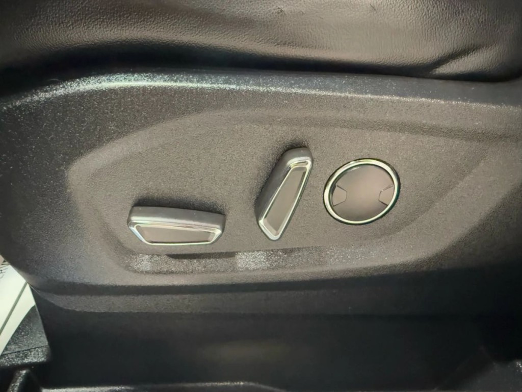 2019 Ford Edge Image 24