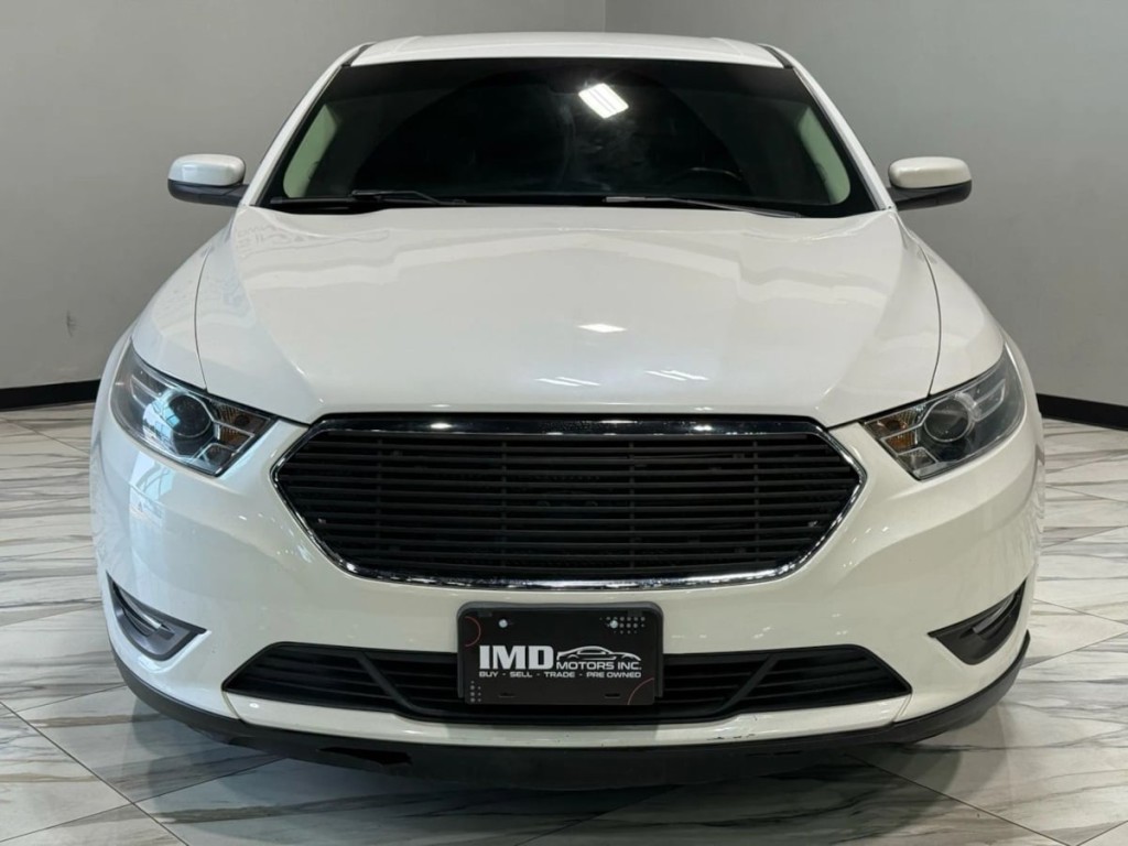 2016 Ford Taurus Image 3