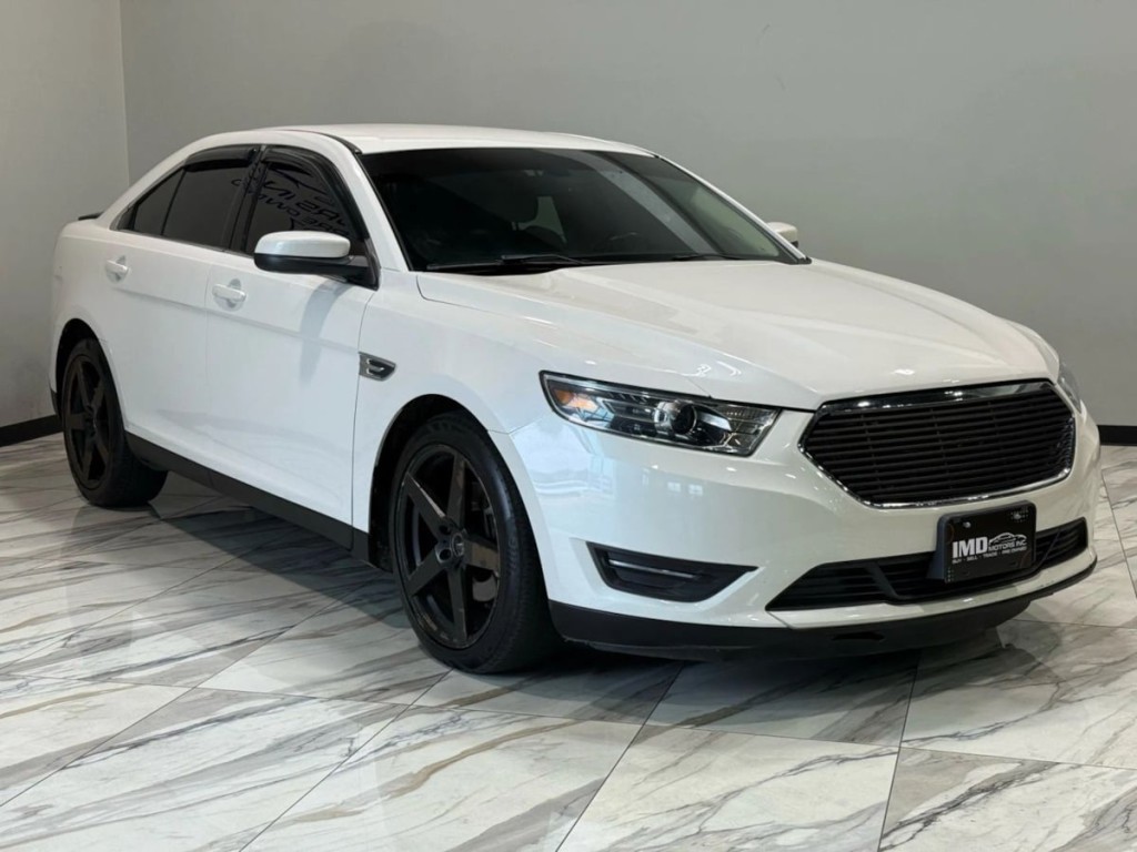 2016 Ford Taurus Image 4