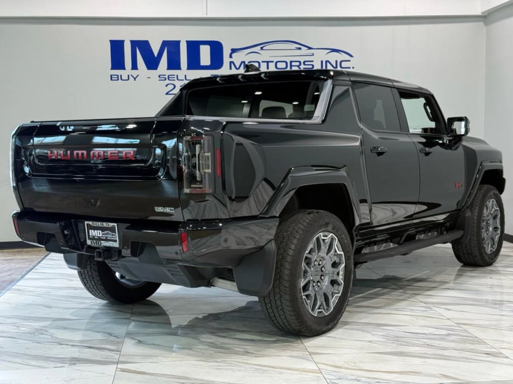 2024 GMC HUMMER EV Pickup Image 6