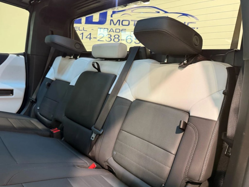 2024 GMC HUMMER EV Pickup Image 29