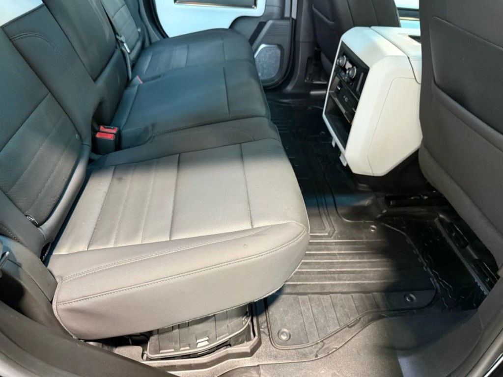 2024 GMC HUMMER EV Pickup Image 35
