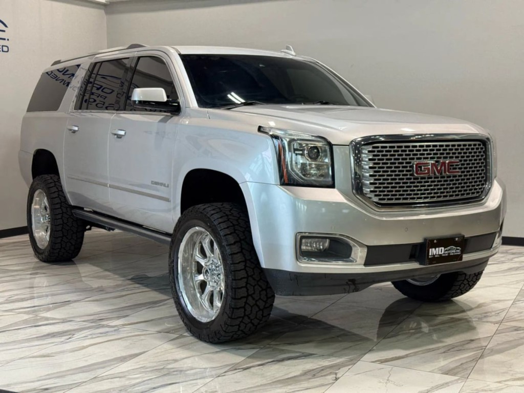 2017 GMC Yukon Image 4