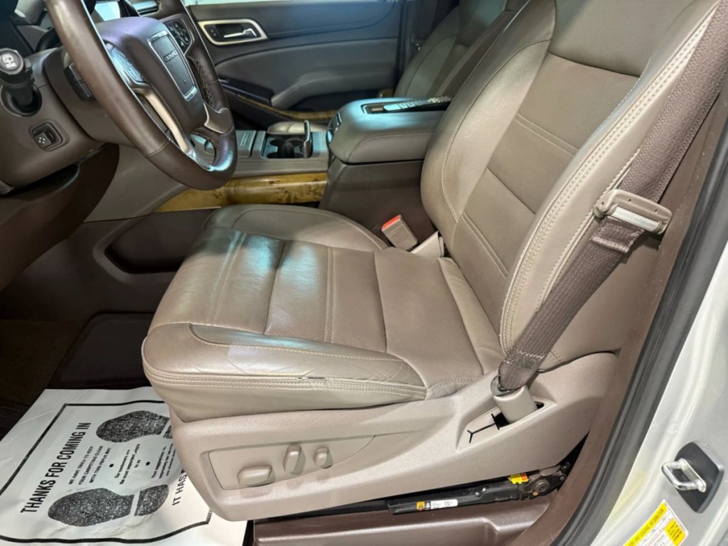 2017 GMC Yukon Image 20