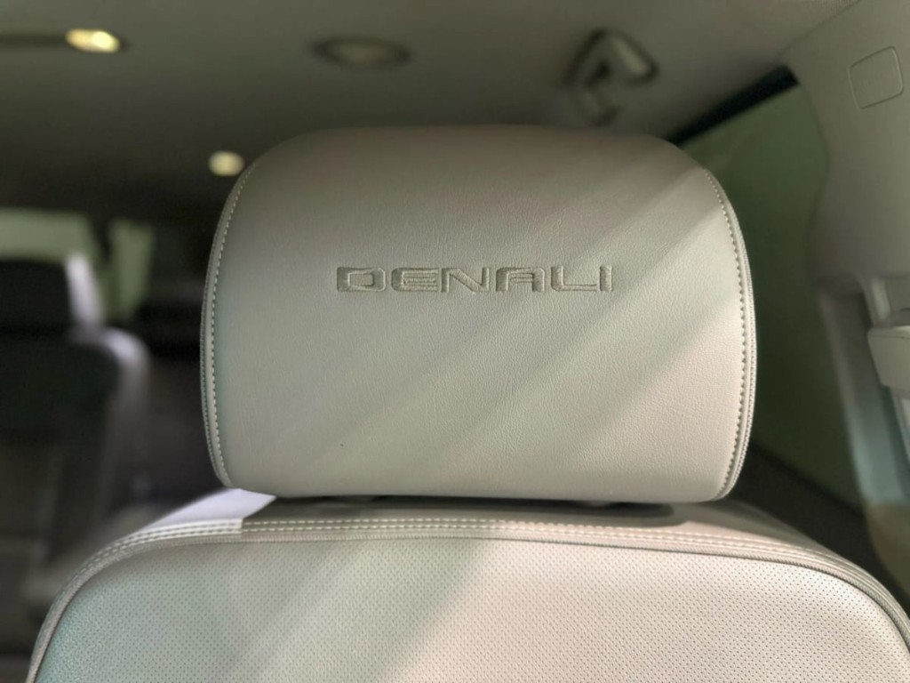 2017 GMC Yukon Image 22