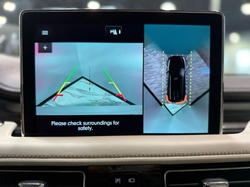 2021 Lincoln Aviator Image 17