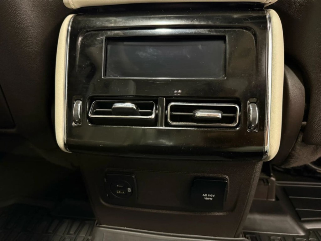 2021 Lincoln Aviator Image 35