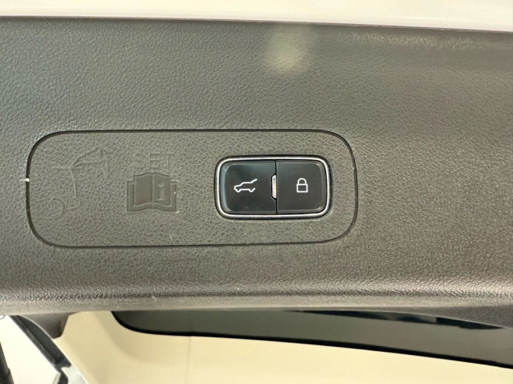 2021 Lincoln Aviator Image 41