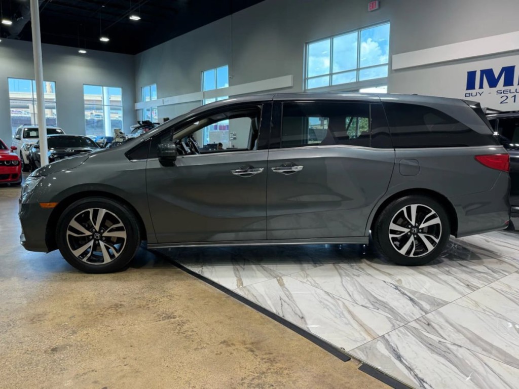 2018 Honda Odyssey Image 9
