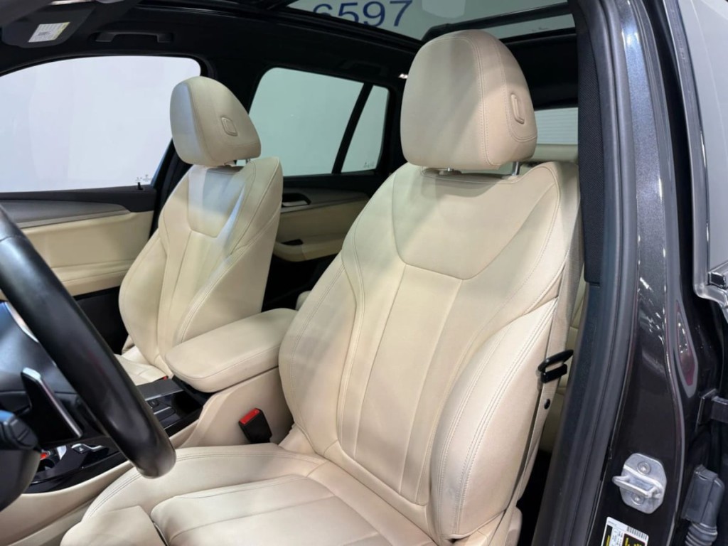 2019 BMW X3 Image 25